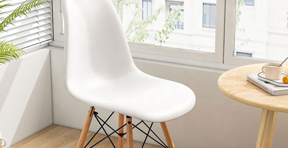 Are Brown plastic Dining Chair Better？