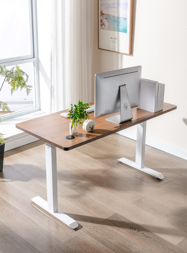 black and white gaming desk