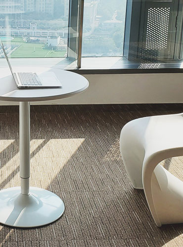 White Breakfast Bar Table