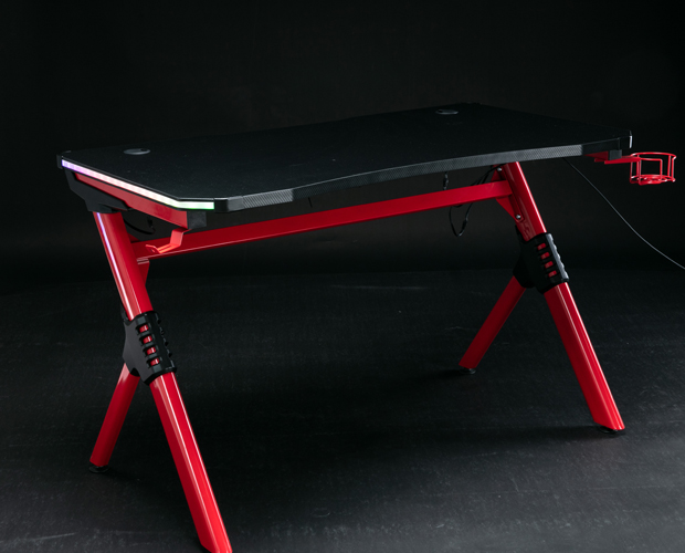 hc gt 010 rgb light red matel frame gaming table 7